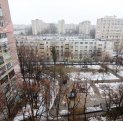 http://www.realkom.ro/anunt/vanzari-apartamente/realkom-agentie-imobiliara-oferta-vanzare-apartament-3-camere-drumul-taberei-parc-moghioros/1829