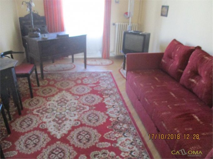 vanzare apartament cu 3 camere, semidecomandat, in zona Floreasca, orasul Bucuresti