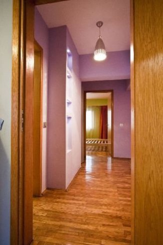 Apartament cu 3 camere de vanzare, confort 1, zona Decebal,  Bucuresti