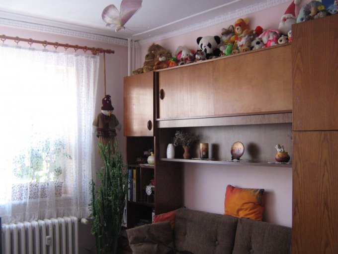 Apartament cu 3 camere de vanzare, confort 1, zona Titan,  Bucuresti