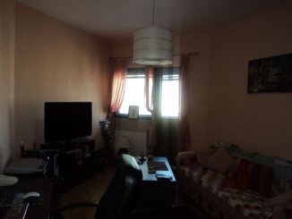  Bucuresti, zona Kogalniceanu, apartament cu 3 camere de vanzare