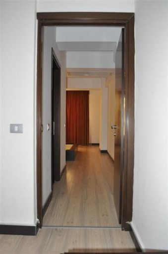 inchiriere apartament cu 3 camere, semidecomandata, in zona Herastrau, orasul Bucuresti