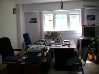 vanzare apartament decomandat, zona Unirii, orasul Bucuresti, suprafata utila 82 mp