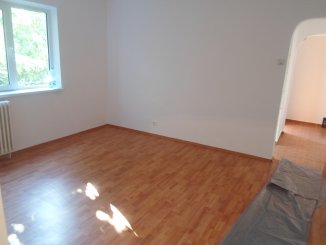 Apartament cu 3 camere de vanzare, confort 2, zona Giurgiului,  Bucuresti