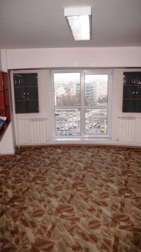 vanzare apartament cu 3 camere, decomandat, in zona Victoriei, orasul Bucuresti