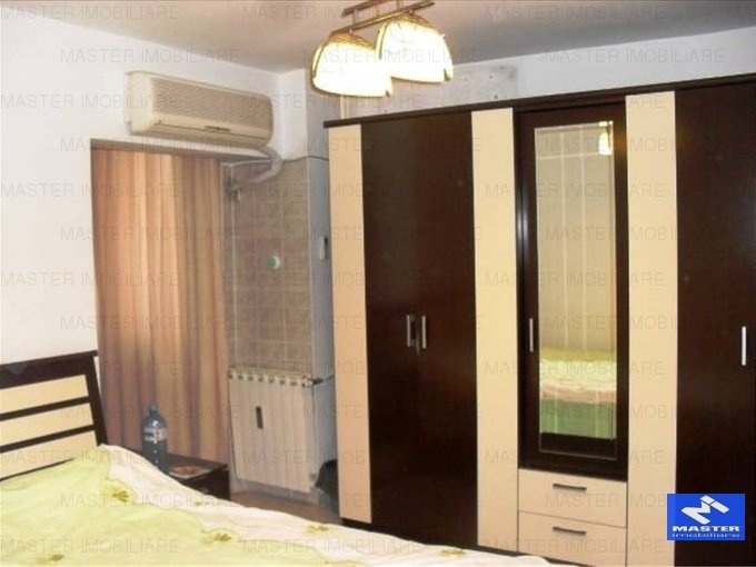 Apartament cu 3 camere de vanzare, confort Lux, zona Unirii,  Bucuresti