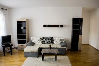 inchiriere apartament cu 3 camere, semidecomandat, in zona 13 Septembrie, orasul Bucuresti