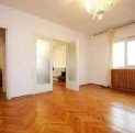 inchiriere apartament cu 3 camere, semidecomandat, in zona Romana, orasul Bucuresti