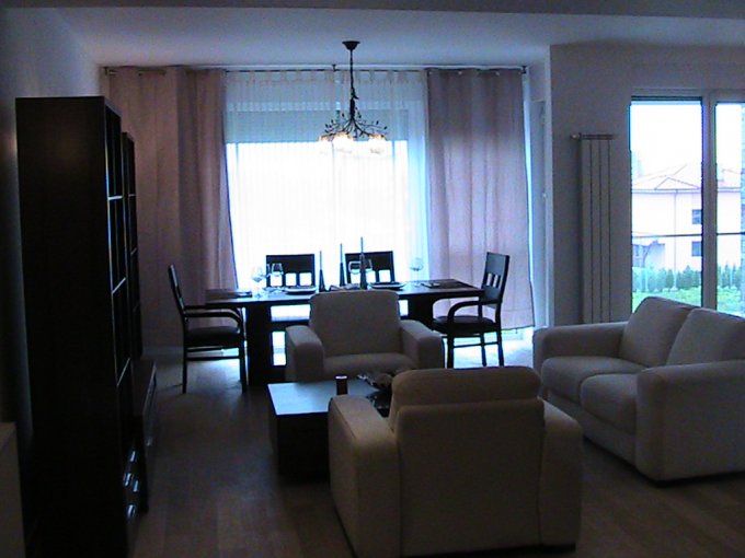 agentie imobiliara inchiriez apartament decomandata, in zona Sisesti, orasul Bucuresti