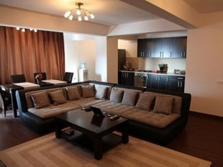Apartament cu 3 camere de vanzare, confort Lux, zona Nordului,  Bucuresti