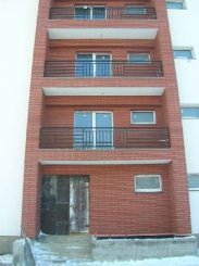 Apartament cu 3 camere de vanzare, confort Redus, zona Baneasa,  Bucuresti