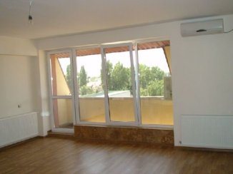 Apartament cu 3 camere de vanzare, confort Redus, zona Alexandriei,  Bucuresti