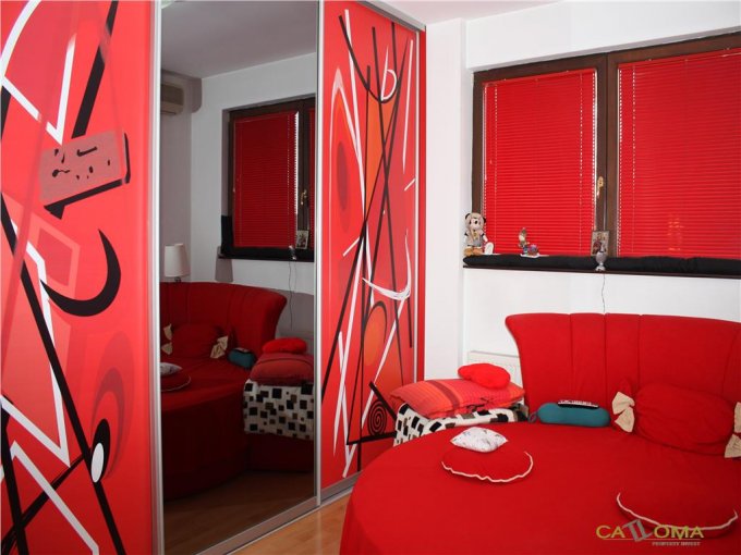 Apartament cu 4 camere de vanzare, confort 1, zona Arcul de Triumf,  Bucuresti