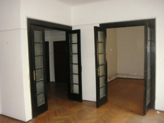 inchiriere apartament cu 4 camere, semidecomandat-circulara, in zona Aviatorilor, orasul Bucuresti