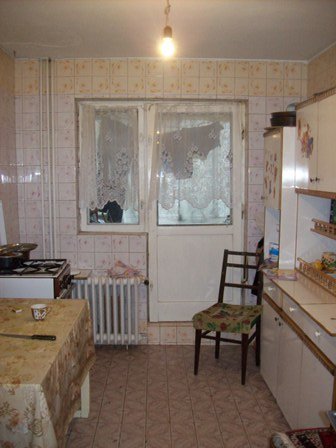  Bucuresti, zona Pantelimon, apartament cu 4 camere de vanzare