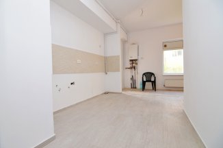 http://www.realkom.ro/anunt/vanzari-apartamente/realkom-agentie-imobiliara-unirii-oferta-vanzare-apartament-4-camere-unirii-piata-alba-iulia/1849