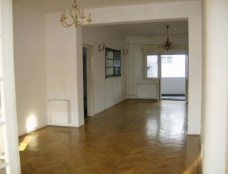 vanzare apartament semidecomandat, orasul Bucuresti, suprafata utila 140 mp