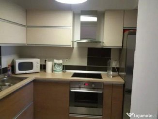 vanzare apartament cu 4 camere, decomandat, in zona Dacia, orasul Bucuresti