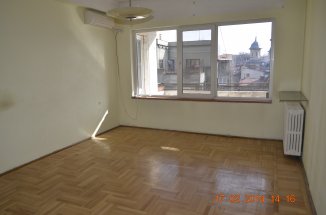 Apartament cu 5 camere de vanzare, confort Lux, zona Centrul Istoric,  Bucuresti