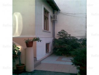 vanzare casa de la agentie imobiliara, cu 3 camere, in zona Dorobanti, orasul Bucuresti