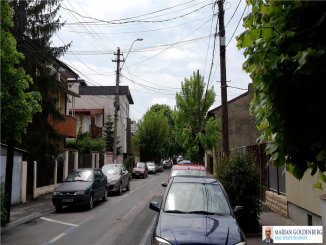 agentie imobiliara vand Casa cu 3 camere, orasul Bucuresti
