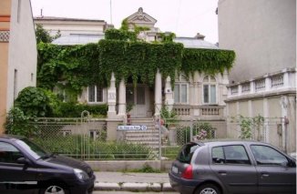  Bucuresti, zona Cismigiu, casa cu 4 camere de vanzare de la proprietar