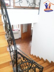Vila de vanzare cu 1 etaj si 5 camere, in zona Lizeanu, Bucuresti