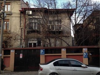 vanzare vila de la agentie imobiliara, cu 1 etaj, 10 camere, in zona Dorobanti, orasul Bucuresti