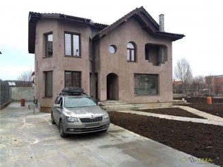 vanzare vila de la agentie imobiliara, cu 1 etaj, 5 camere, in zona Pipera, orasul Bucuresti