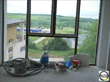 agentie imobiliara vand apartament decomandata, in zona Manastur, orasul Cluj Napoca
