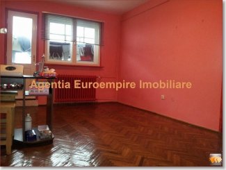  Constanta, zona Intim, apartament cu 2 camere de vanzare