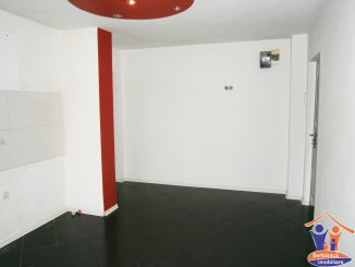  Constanta, zona Km 5, apartament cu 2 camere de vanzare
