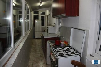 agentie imobiliara inchiriez apartament decomandat, in zona Gara, orasul Constanta