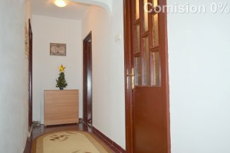 vanzare apartament cu 2 camere, decomandat, in zona Gara, orasul Constanta