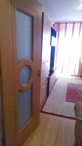 agentie imobiliara inchiriez apartament semidecomandat-circular, in zona Tomis Nord, orasul Constanta