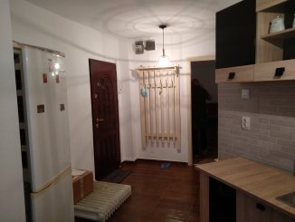 Apartament cu 2 camere de vanzare, confort 1, zona Tomis 3,  Constanta