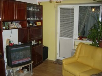 vanzare apartament cu 2 camere, decomandata, in zona Tomis Nord, orasul Constanta