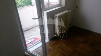 vanzare apartament nedecomandat, zona Casa de Cultura, orasul Constanta, suprafata utila 50 mp