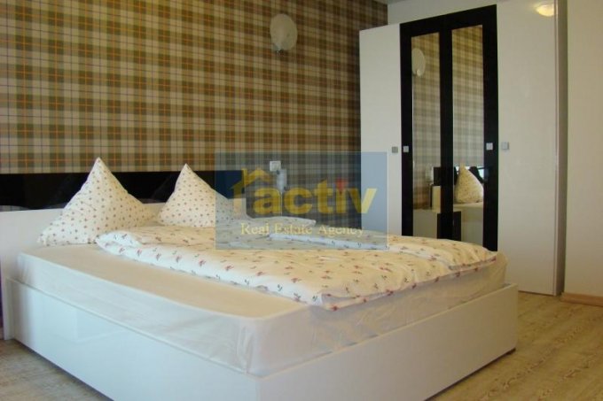 vanzare apartament cu 2 camere, decomandat, in zona Mamaia statiune, orasul Constanta