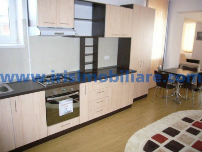 inchiriere apartament cu 2 camere, decomandat, in zona Faleza Nord, orasul Constanta