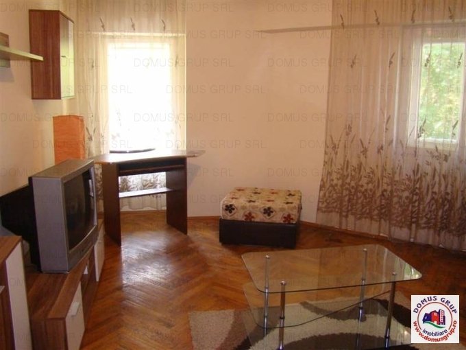 inchiriere apartament cu 2 camere, decomandat, in zona Tomis 2, orasul Constanta