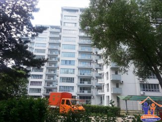 agentie imobiliara vand apartament semidecomandat, in zona Centru, orasul Olimp