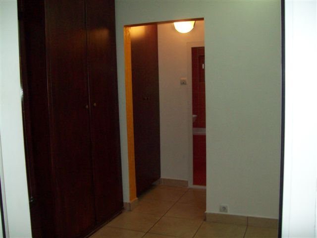 Apartament cu 2 camere de inchiriat, confort Lux, zona Tomis 3,  Constanta