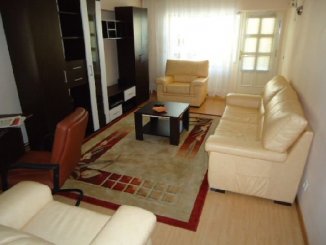 Apartament cu 2 camere de vanzare, confort Redus, zona Capitol,  Constanta
