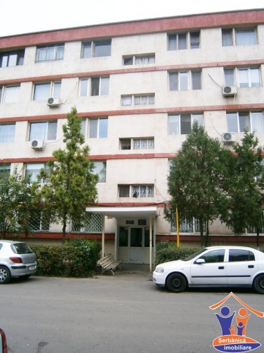 Constanta, zona Centru, apartament cu 3 camere de vanzare