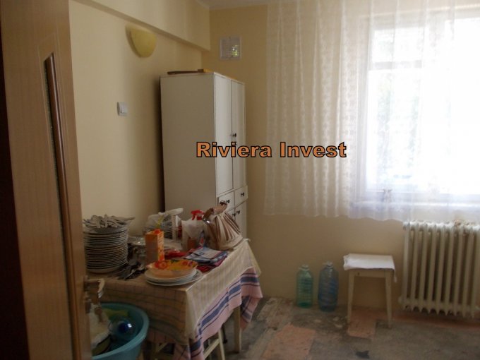 agentie imobiliara vand apartament semidecomandat, in zona Faleza Nord, orasul Constanta
