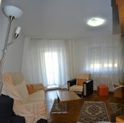 inchiriere apartament decomandat, zona Spitalul Militar, orasul Constanta, suprafata utila 73.5 mp