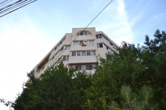 Constanta, zona Casa de Cultura, apartament cu 3 camere de vanzare