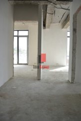 vanzare apartament cu 3 camere, decomandat, in zona Elvila, orasul Constanta