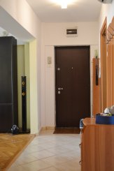 Constanta, zona Tomis 1, apartament cu 3 camere de vanzare